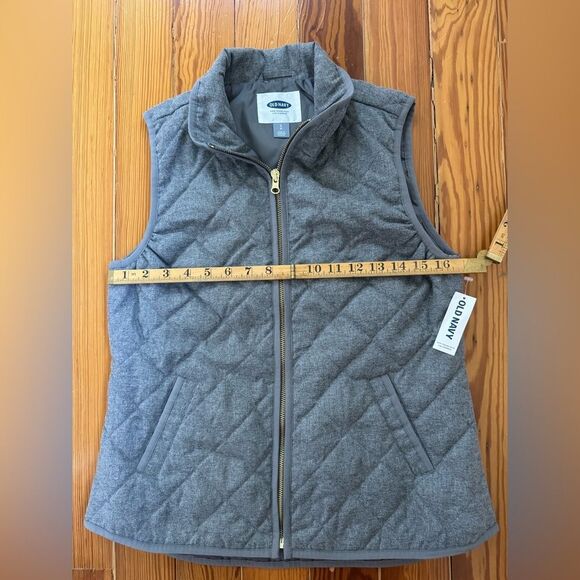 NWT Old Navy Lightweight Quilted Vest - Picture 6 of 6